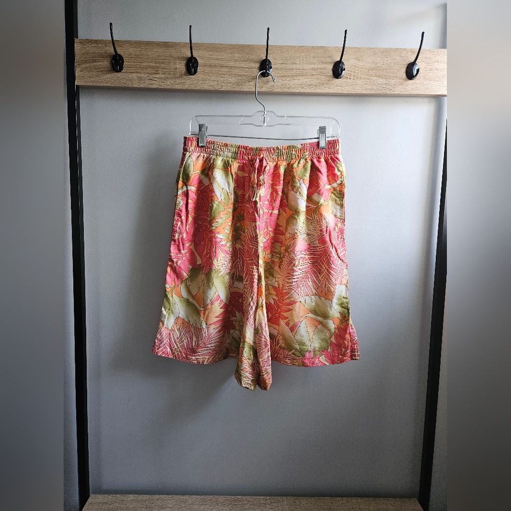 Vintage Joan Walters pink floral shorts